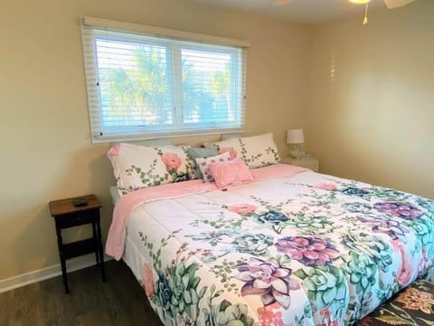 Beach Club Villa 29 - Oceanfront Walkout! End Unit! Apartment in Wild Dunes