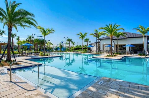 Pool view, Swimming pool