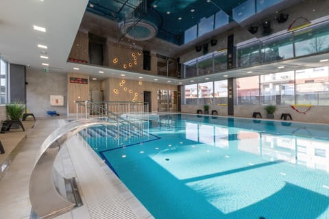Hot Tub, Sauna, On site, Pool view, Area and facilities, Swimming pool, locker