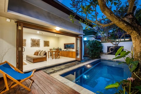 Night, Natural landscape, Garden, Living room, Seating area, Garden view, Pool view, Swimming pool