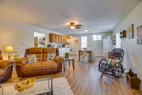 Walk to Shenandoah River Homey Luray Cabin Cabin in Shenandoah Valley