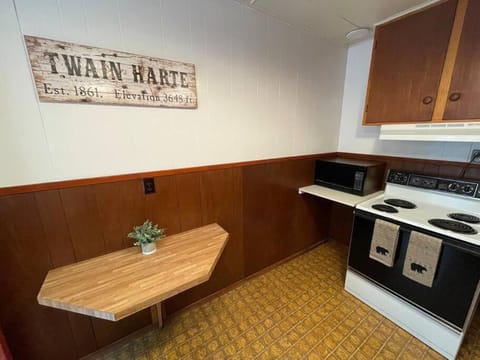 Harte's Desire Cabin - Lake, A/C, Arcade + Cabin in Twain Harte