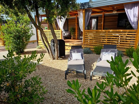 Garden, Garden