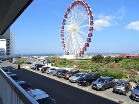 Trésor d'Opale T1 VUE MER BALNÉO-SPA PARKING PRIVÉ WIFI NETFLIX 3 PERS Apartment in Berck