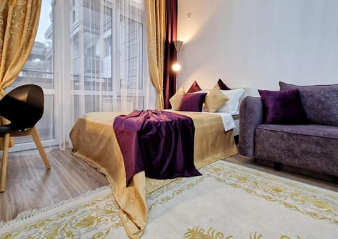 Bed, Photo of the whole room