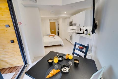 Upea yksiö+parveke. Ihastu, parhaalla paikalla. Apartment in Finland