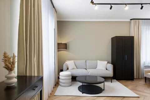 Living room, Photo of the whole room, Seating area, wardrobe
