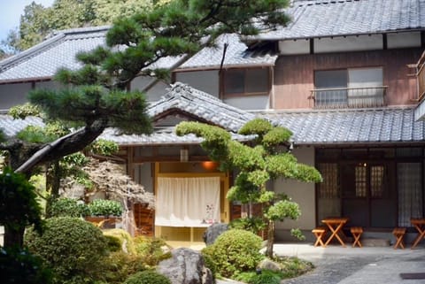Property building, Garden