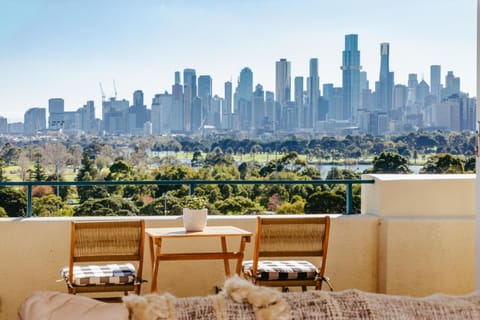 Balcony/Terrace, City view