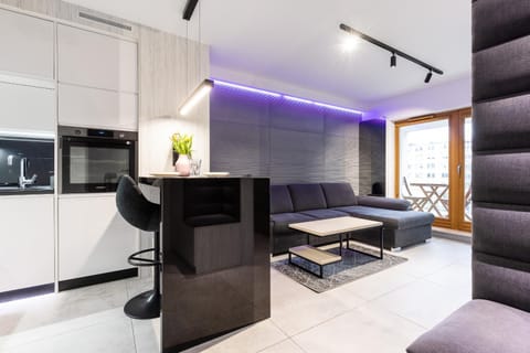 TV and multimedia, Living room, minibar