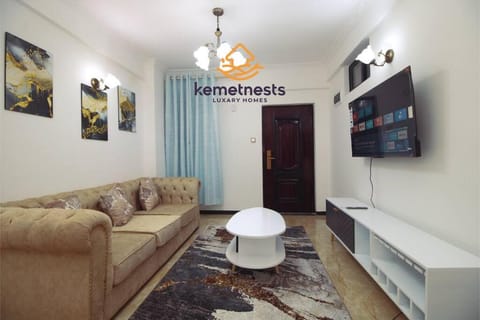 TV and multimedia, Living room, Evening entertainment