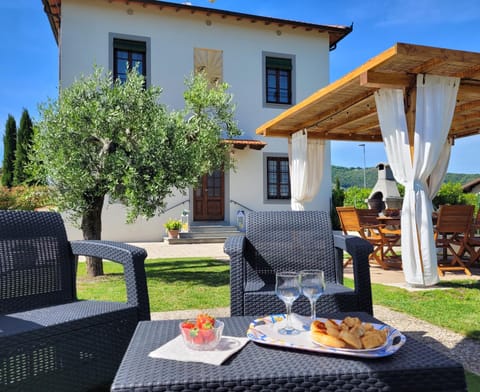 Property building, Garden view