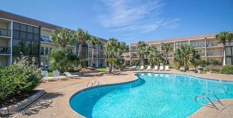 Garden view, Pool view, Swimming pool