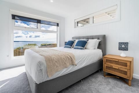 The Lookout Bay of Fires House in Binalong Bay