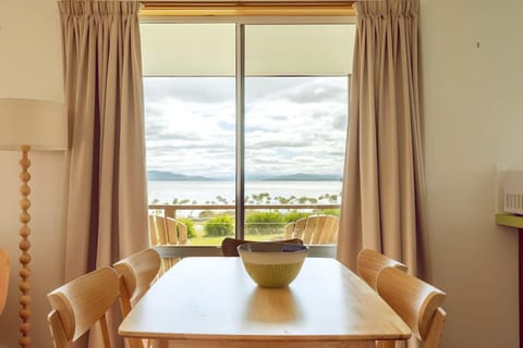 Natural landscape, View (from property/room), Dining area, Sea view