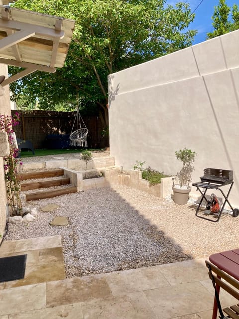 Patio, Garden