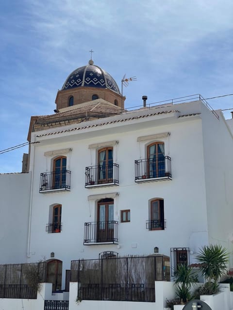 Day, Landmark view