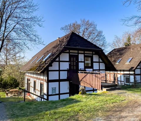 Property building, Day