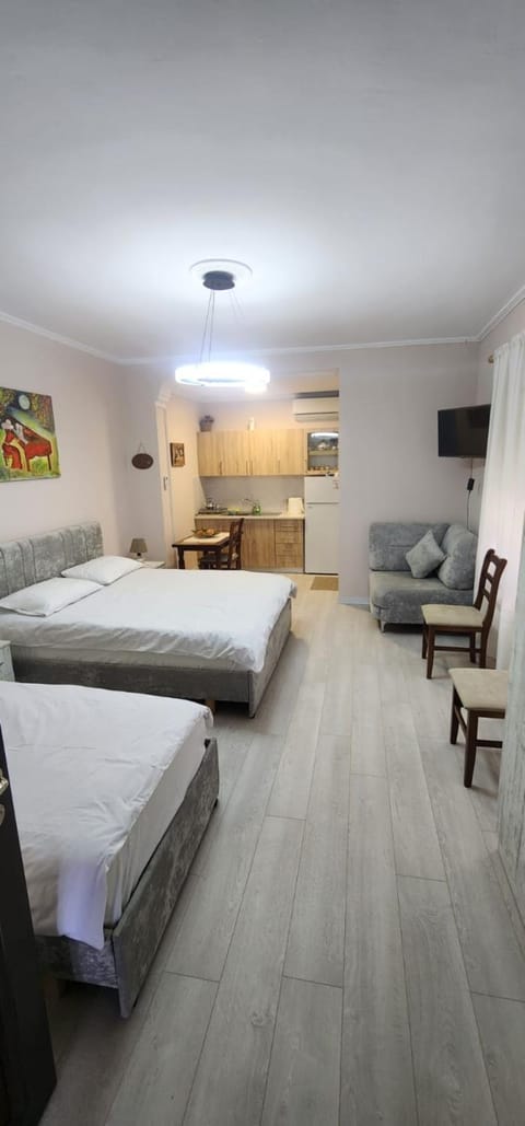 View (from property/room), Photo of the whole room