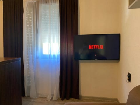 Vikendica sa bazenom House in Zlatibor District, Serbia