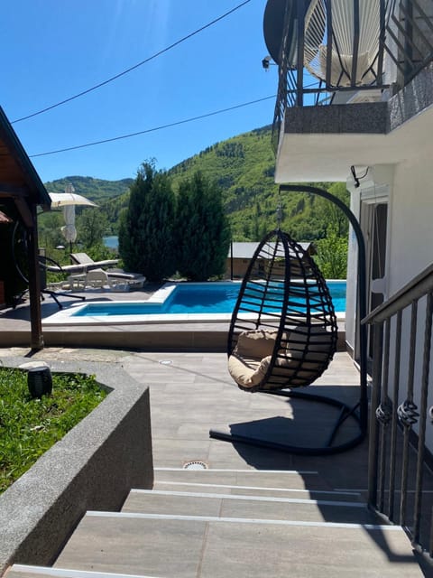 Vikendica sa bazenom House in Zlatibor District, Serbia