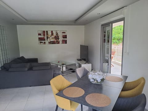 VILLA JAGUAR House in Le Gosier