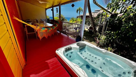 Natural landscape, Hot Tub, Balcony/Terrace