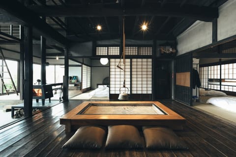 BBQ facilities, Dining area