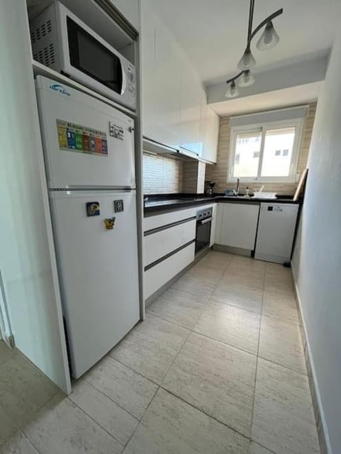 Kitchen or kitchenette, dishwasher, minibar, pet friendly, stove