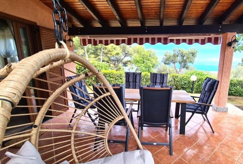 Property building, Garden, Sea view