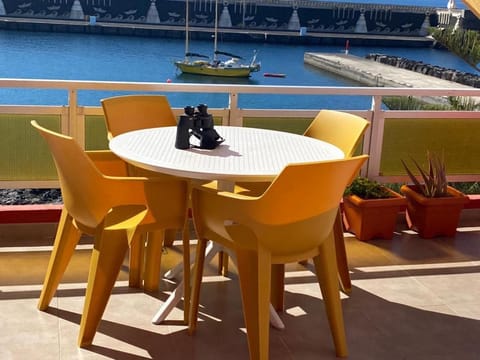 Patio, Balcony/Terrace