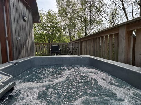Natural landscape, Hot Tub, Balcony/Terrace