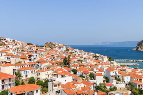 City view, Sea view