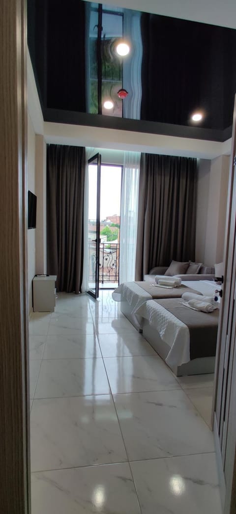 Bed, Balcony/Terrace, Photo of the whole room, Bedroom, towels, wardrobe