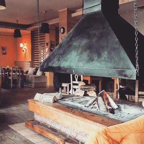 Restaurant/places to eat, flat iron