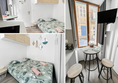 Bed, TV and multimedia, towels