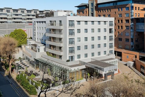Property building, Facade/entrance, City view