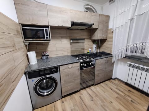 Coffee/tea facilities, Kitchen or kitchenette, minibar, pet friendly, stove, washing machine