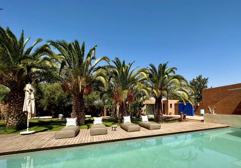 Day, Garden, Garden view, Pool view, Swimming pool, sunbed