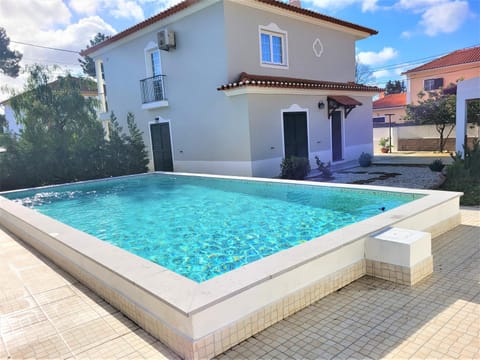 Property building, Pool view