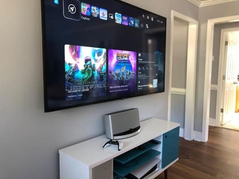 Beautiful Farmhouse near Atlanta's Airport! House in Atlanta