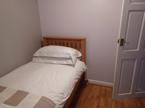 52 Trafalgar Road House in Scarborough