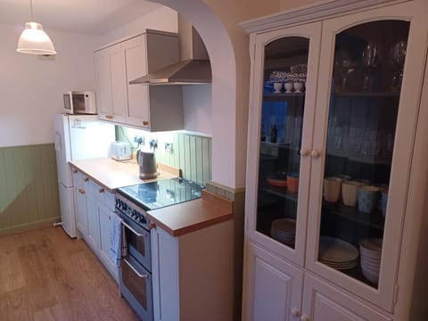 52 Trafalgar Road House in Scarborough