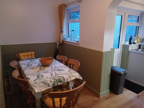 52 Trafalgar Road House in Scarborough