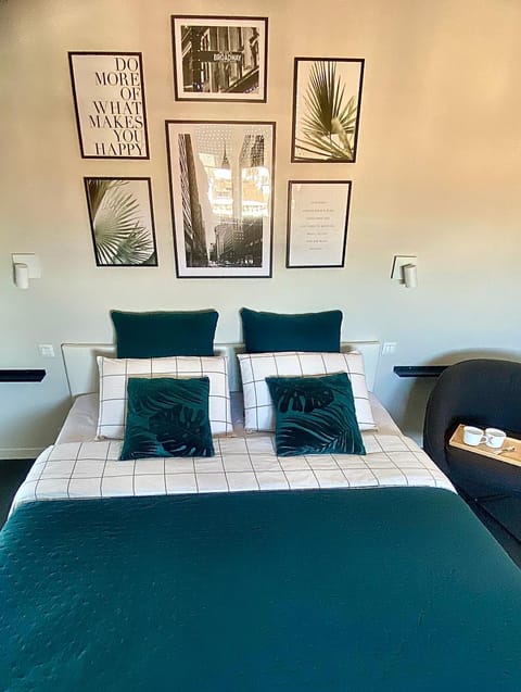 Skyline Apartment in Novara