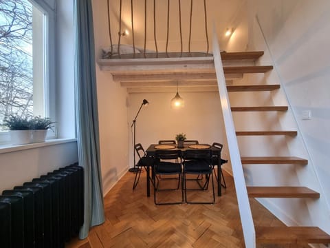 Euro24 Apartamenty Akacja - 2 pokoje, 2 antresole - Sopot Centrum, blisko plaży, prywatny parking Apartment in Sopot