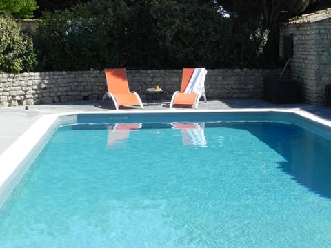 Pool view, Swimming pool, sunbed