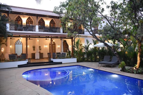 Property building, Pool view, Swimming pool, Swimming pool