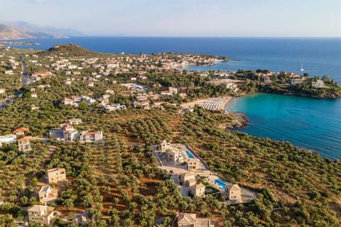 Property building, View (from property/room), View (from property/room), Beach, Sea view, Swimming pool