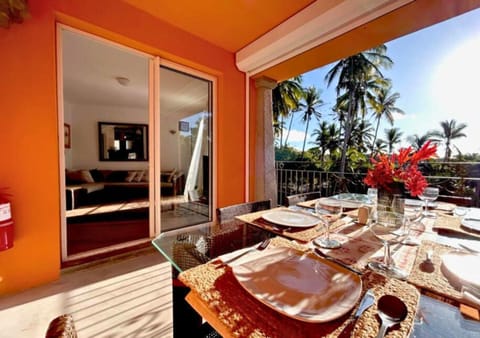 View (from property/room), Balcony/Terrace, Lake view, Sea view, Dinner